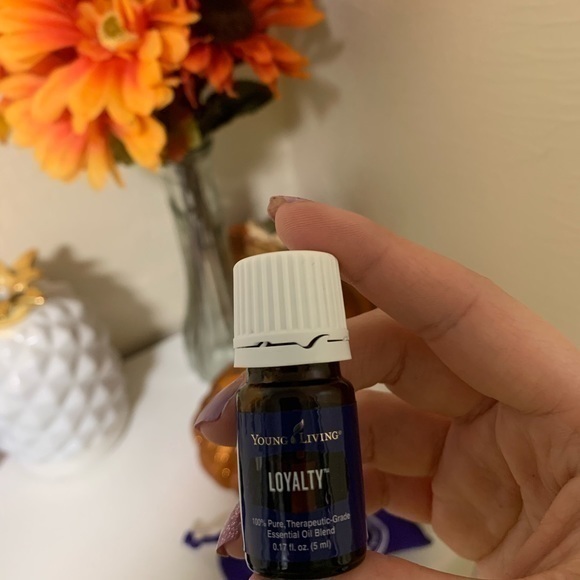 Young living | loyalty - Picture 1 of 4